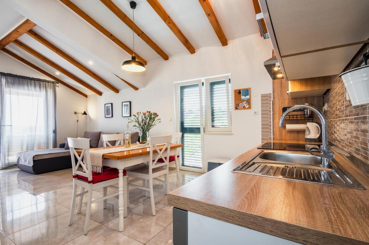Sunny Apartments Stobreč المظهر الخارجي الصورة
