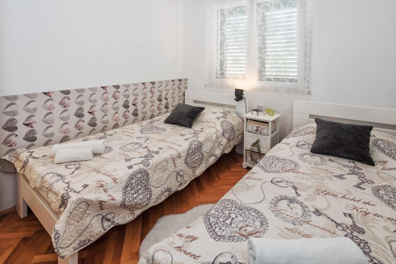 Sunny Apartments Stobreč المظهر الخارجي الصورة